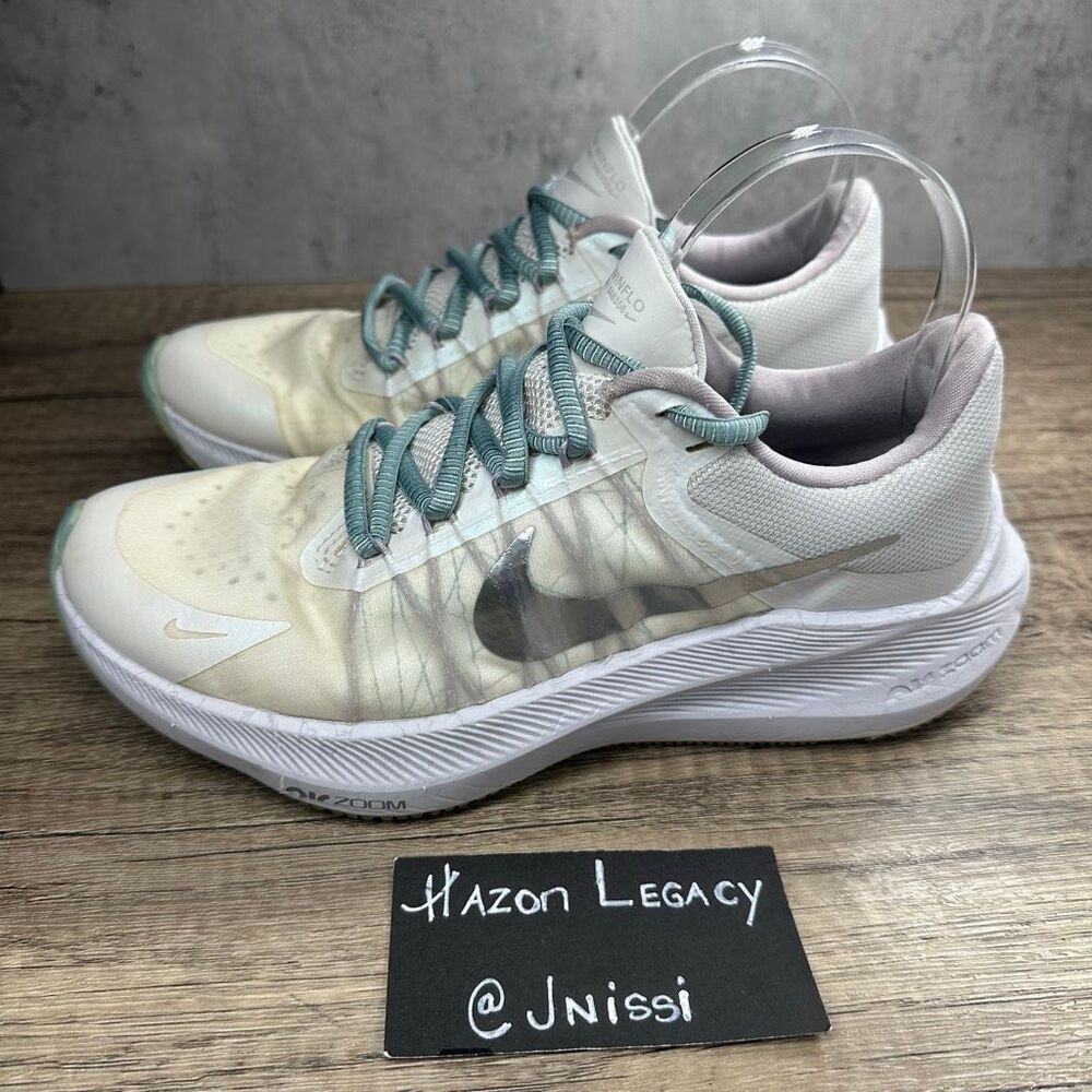 Nike~Women's~Winflo‎ 8 Premium White/Silver Blue Sneaker Size 8 (DA3056-002)